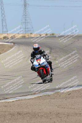 media/May-30-2022-Lets Ride (Mon) [[409d64cbb6]]/Group C/1240pm (Outside Grapevine)/